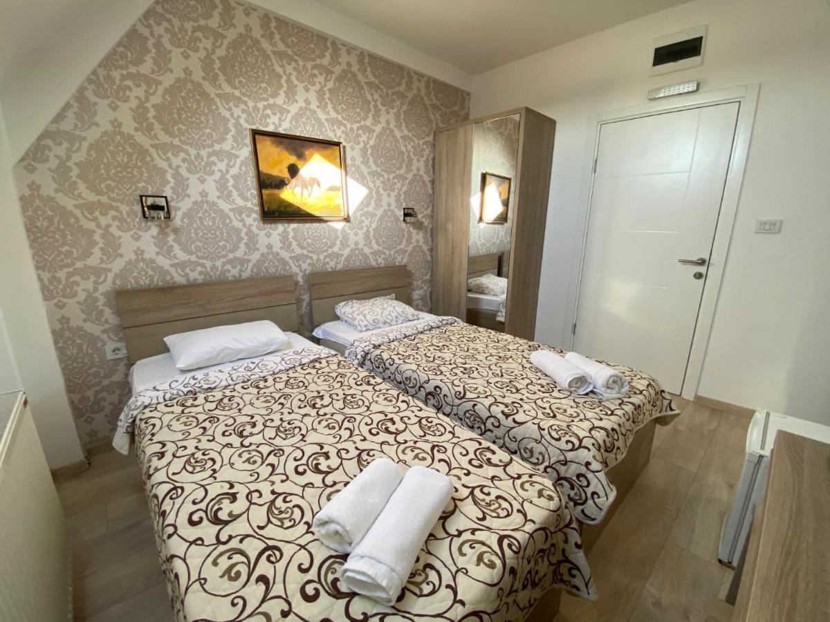Hotel Zeleni Vir Ni Eksteriør bilde