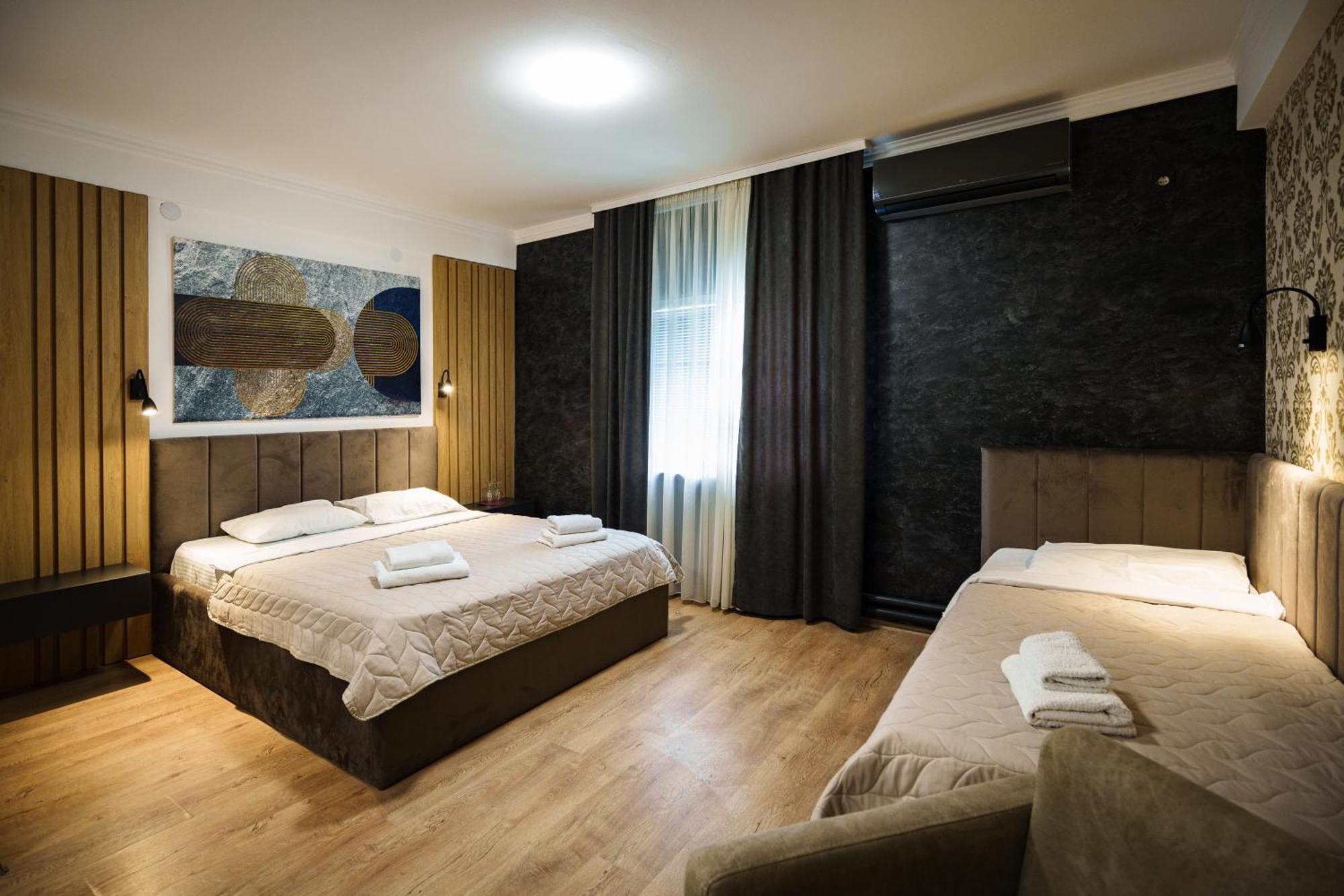 Hotel Zeleni Vir Ni Eksteriør bilde