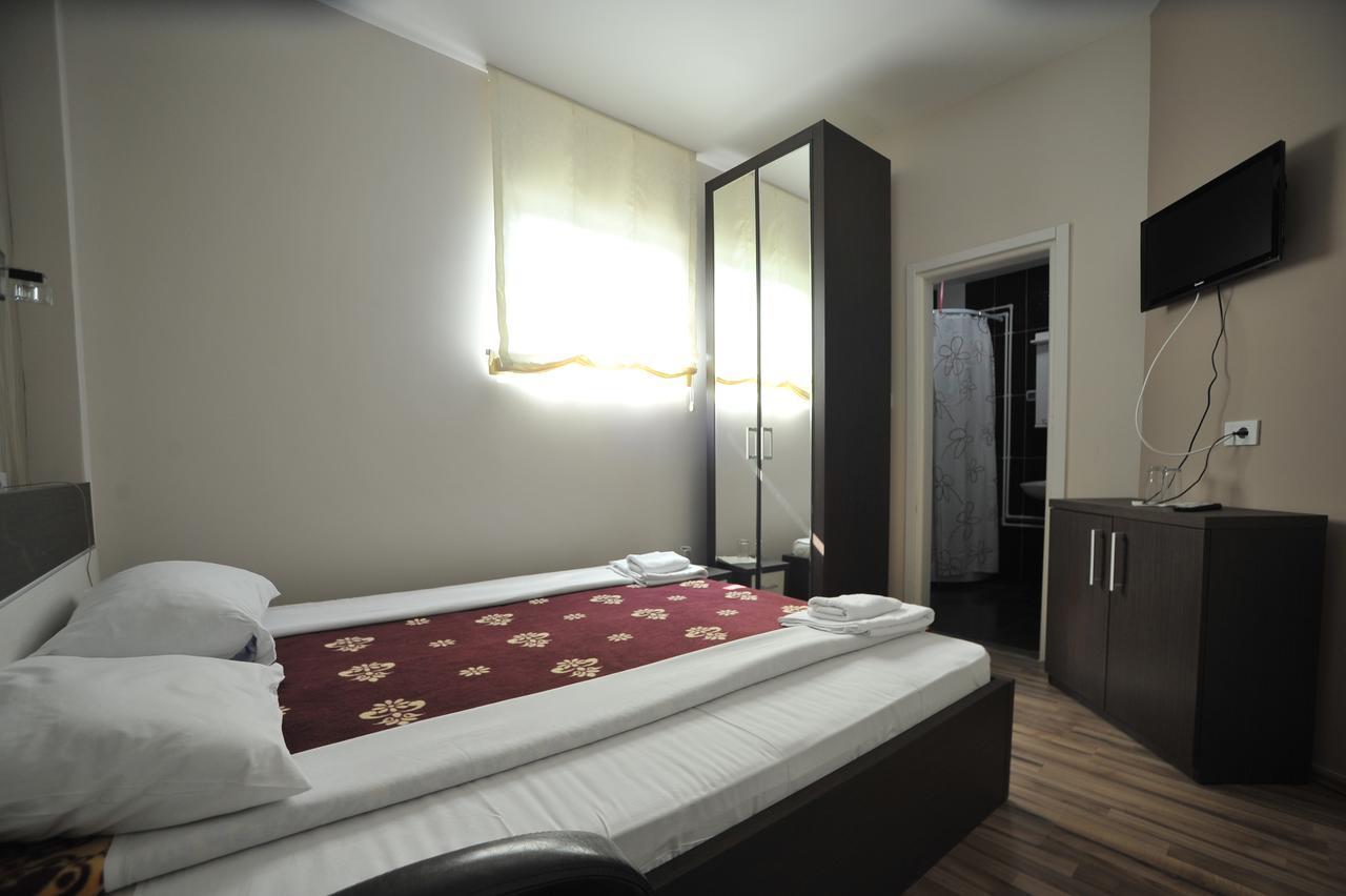 Hotel Zeleni Vir Ni Eksteriør bilde